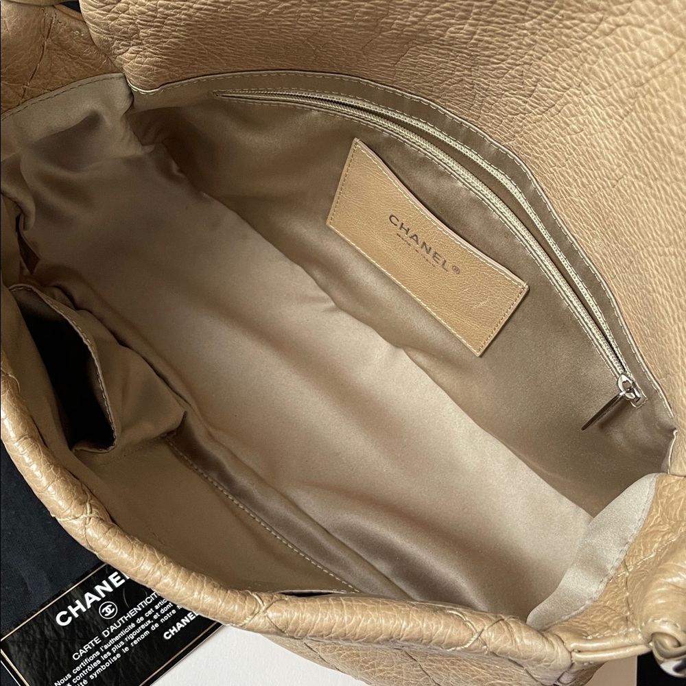 Chanel On the Road Flap Bag Quilted Leather Small - Picture 11 of 15